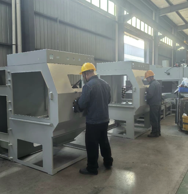 厦门喷砂机砂料选择攻略 适配不同工件