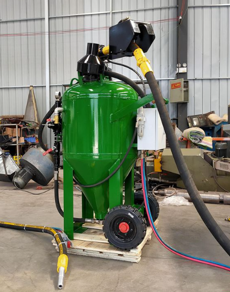 厦门移动式喷砂机 户外施工效率翻倍