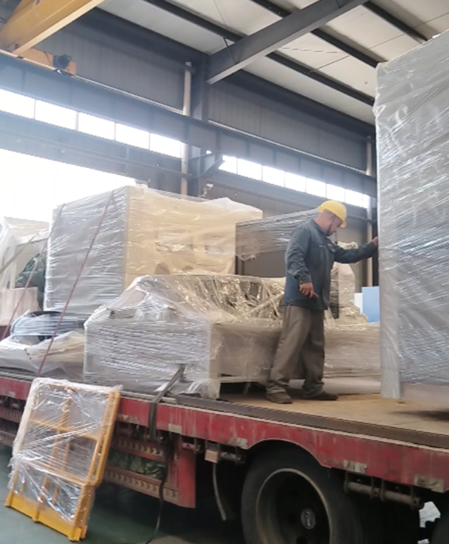 厦门喷砂机软管易破损?选择与保养技巧